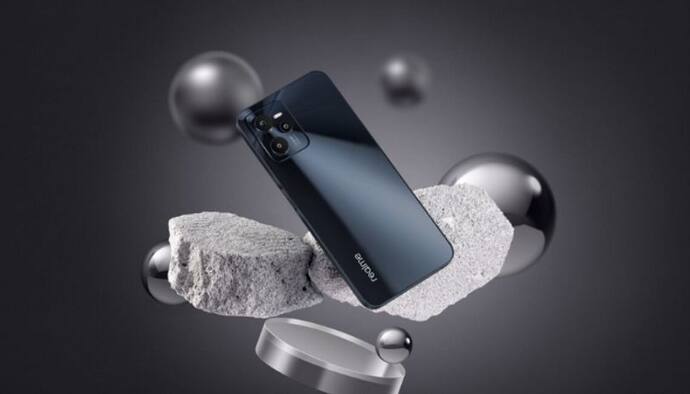 iPhone 13 का मजा देगा Realme का ये बजट स्मार्टफोन, अलर्ट स्लाइडर के साथ जल्द होगा लॉन्च, जाने कीमत और फीचर्स