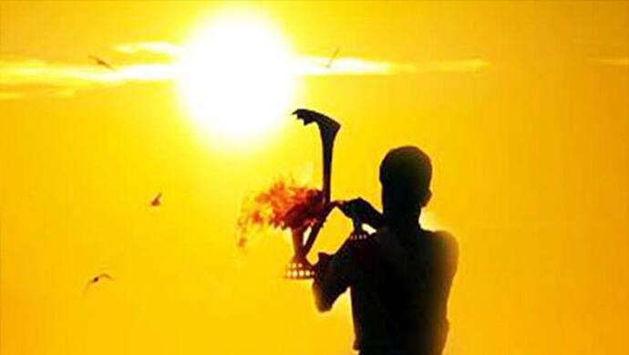 Meen Sankranti 2022: 14 मार्च की रात सूर्य करेगा मीन राशि में प्रवेश, जानिए क्यों खास है परिवर्तन