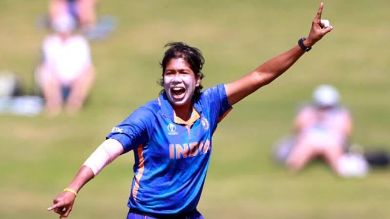 Jhulan Goswami equalize Lyn Fullston-s world record for highest wicket taker in womens world cup spb