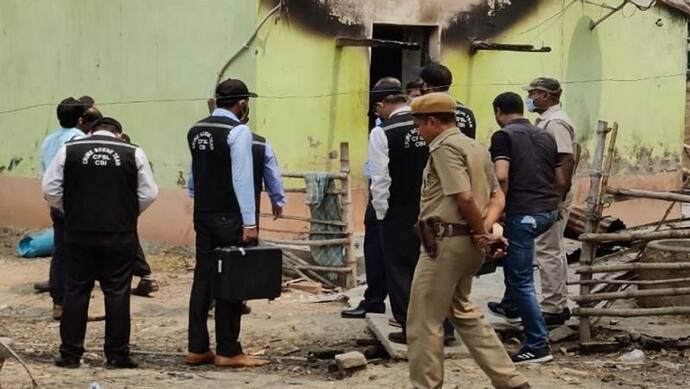 बीरभूम हिंसा: CBI ने FIR में दर्ज किए 21 संदिग्धों के नाम, कहा- लोगों को मारने के लिए घरों में लगाई गई आग