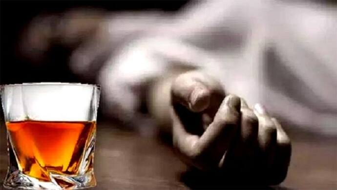 अलीगढ़ जहरीली शराब कांड: तत्कालीन जिला आबकारी अधिकारी समेत 26 लोग पाए गए दोषी,106 लोगों की हुई थी मौत