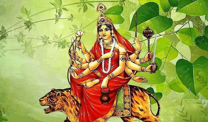 Maa Chandraghanta Pujan Vidhi 2022: 4 अप्रैल को करें देवी चंद्रघंटा की पूजा, ये हैं शुभ मुहूर्त और आरती