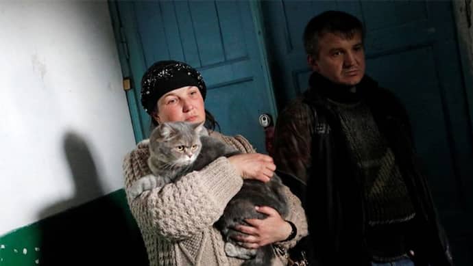 Russia Ukraine War: और डरके मारे गोद में दुबक गई बिल्ली, युद्ध के कुछ चौंकाने वाले फैक्ट्स