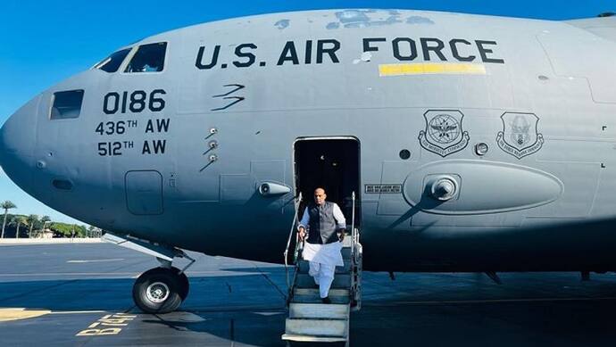 अमेरिका से रक्षा मंत्री राजनाथ सिंह ने चीन को दिया संदेश, कहा- कोई छेड़ेगा तो भारत नहीं छोड़ेगा