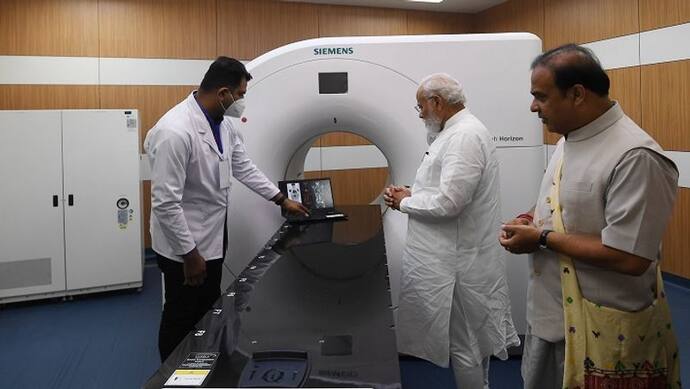 असम में PM ने 7 कैंसर अस्पतालों का किया लोकार्पण, कहा- पहले 1 अस्पताल खुलने पर मनाया जाता था बहुत बड़ा उत्साह