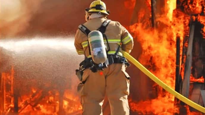 Firefighters Day 2022: क्यों मनाया जाता है फायरफाइटर्स डे, 23 साल पहले 5 लोगों के साथ हुआ था ये भीषण हादसा