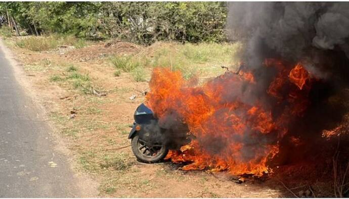 इस वजह से नहीं थम रहा Electric Scooter में आग लगने का सिलसिला, रिपोर्ट में आई हैरान करने वाली जानकारी