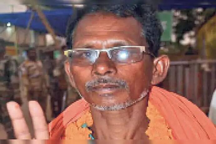 झारखंड पंचायत चुनाव 2022 रिजल्ट : रिक्शा चालक बना पंचायत का मुखिया, घर में दाल-चावल-आटे का भी जुगाड़ नहीं