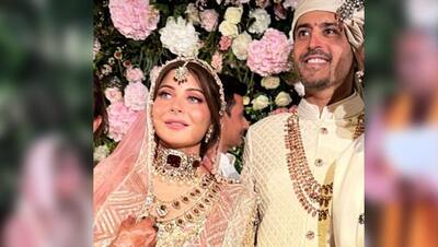3 बच्चों की मां कनिका कपूर ने 43 की उम्र में की बिजनेसमैन से दूसरी शादी, देखें WEDDING PHOTOS