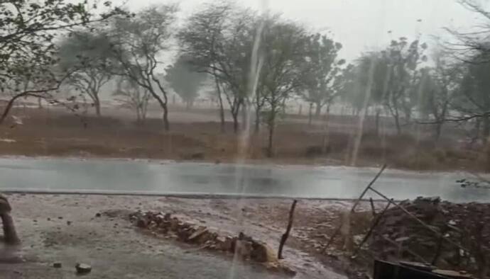 राजस्थान में सुहाना मौसम : 40 से 50 किमी रफ्तार से चल सकती हैं हवाएं, गरज-चमक के साथ होगी झमाझम बारिश