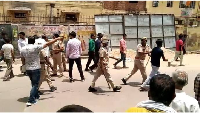 धौलपुर में भीड़ ने काटा बवाल: पुलिस पर लगाए कई गंभीर आरोप, हंगामे के बाद बाजार बंद, जमकर हुई पत्थरबाजी