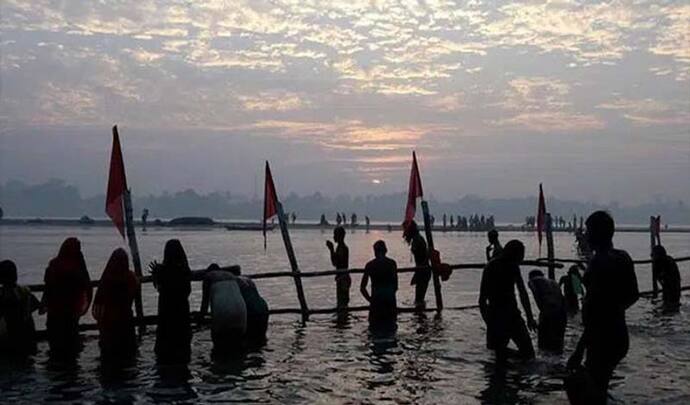 Ganga Dussehra 2022: 10 दिनों तक मनाया जाता है गंगा दशहरा पर्व, घर की सुख-समृद्धि के लिए करें ये उपाय