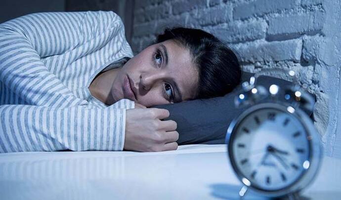 ये 4 कारण उड़ा सकते हैं किसी की भी रातों की नींद, हमेशा बनी रहती है बैचेनी 
