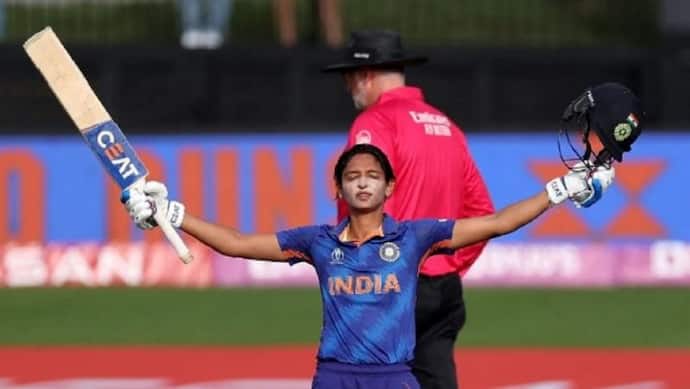श्रीलंका दौरे के लिए भारतीय महिला क्रिकेट टीम की कप्तान बनीं हरमनप्रीत कौर, झूलन गोस्वामी को नहीं मिली जगह
