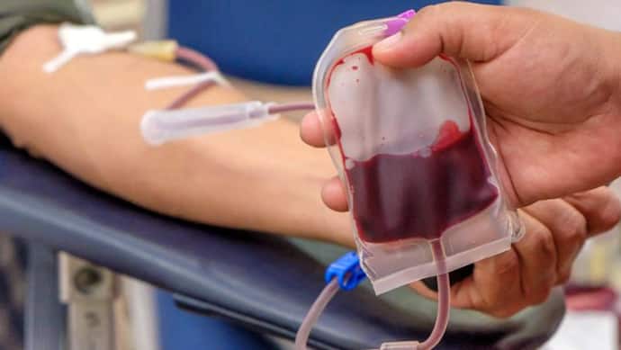 World blood donor day 2022: एक स्वस्थ आदमी सालभर में कितनी बार ब्लड डोनेट कर सकता है, जानिए इसके फायदे