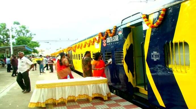 Bharat Gaurav Scheme: शुरू हुई देश की पहली प्राइवेट ट्रेन, हर महीने तीन बार हेरिटेज प्लेस घूम सकेंगे यात्री
