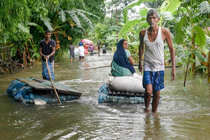 पूर्वोत्तर में बाढ़ से तबाही: 31 मौतें, 19 लाख लोग प्रभावित, एक लाख से अधिक बेघर, 10 प्वाइंट्स में जानिए हाल