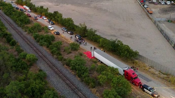 USA में ह्यूमन ट्रैफिकिंग का रौंगटे खड़ा करने वाला मामला: ट्रक के अंदर गर्मी में जल-भुनकर मर गए 46 प्रवासी