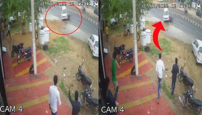 हैरान करने वाला Video, अचानक पलटते हुए आई कार, बाइक सवारों पर गिरी, देखें मौत का CCTV