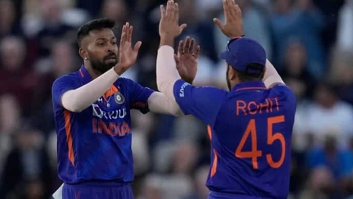 IND vs ENG, 3rd T20I: इंग्लैंड की 17 रनों से जीत, भारत का 2-1 से सीरीज पर कब्जा