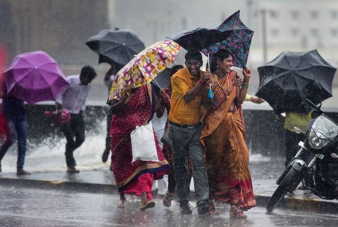  Monsoon Update: बाढ़ से जूझ रहे गुजरात में फिर भारी बारिश का अलर्ट, राजस्थान-मप्र-तेलंगाना में भी यही हाल