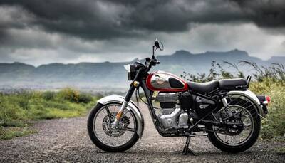 Royal Enfield Classic 350 to Jawa Perak: ये हैं भारत में खरीदने लायक 300-350cc की टॉप 5 मोटरसाइकिलें