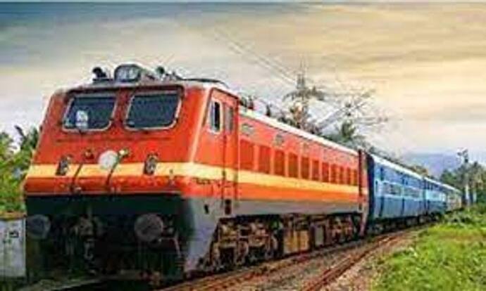 Train Cancelled Today: भारतीय रेलवे ने 1 अगस्त को रद्द किए 138 ट्रेन, ऐसे चेक करें रनिंग स्टेटस