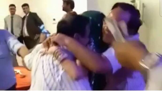 अश्लील डांस करने वाले अधिकारियों कर्मचारियो पर गिरी गाज, एक अफसर हुआ APO तो दूसरे को मिला कारण बताओं नोटिस