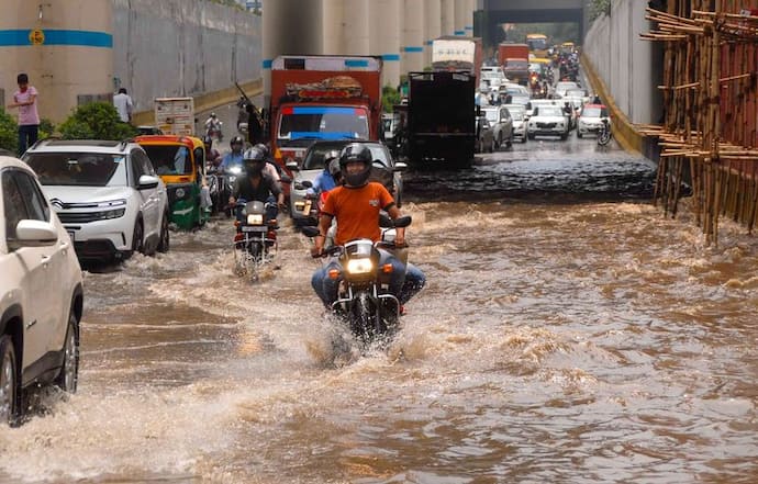 Monsoon Report:फिर से देश के कई राज्यों में भारी बारिश का दौर,जानिए IMD ने कहां के लिए क्या अलर्ट जारी किया है