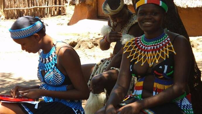 इस गांव की औरतें ही आपस में कर लेती है शादी, इसके साथ बनाती है शारीरिक संबंध