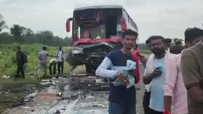 छत्तसीगढ़ में काल बनी बस: 5 लोगों को सुला गई मौत की नींद, कटर से काटकर निकाली लाशें