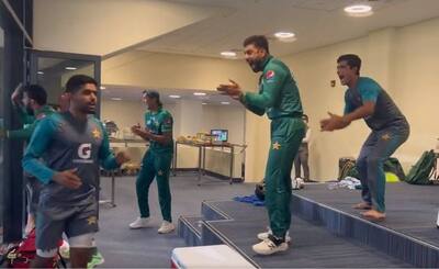 पाकिस्तान ने भारत को हराया: पाकिस्तानी खेमे में जश्न की ये 7 तस्वीरें देखें...आप समझ जाएंगे जीत कितनी बड़ी है