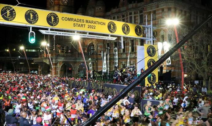 इस मां ने पूरी की दुनिया की सबसे बड़ी दौड़, कॉमरेड मैराथन में झंडा बुलंद करने वाली पहली महिला बनीं