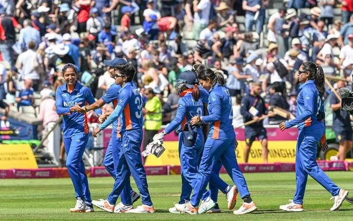 टी20 सीरीज गंवाने के बाद आज वनडे में भिडेंगी भारत-इंग्लैंड महिला क्रिकेट टीमें, जानें कब और कहां देखें मुकाबला