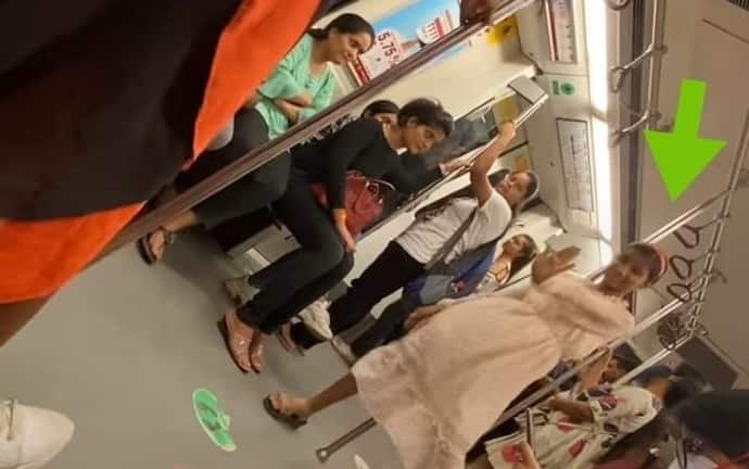 मेट्रो में लड़की अचानक लगी नाचने, यात्री हैरान आखिर उसे हुआ क्या, जब तक समझे.. मैडम रील बना चुकी थीं 