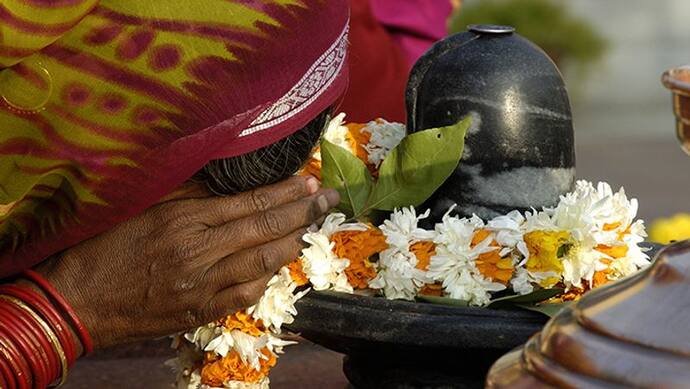 Ashwin Shivratri 2022: 24 सितंबर को करें मासिक शिवरात्रि व्रत-पूजा, जानें विधि, मुहूर्त व आरती 