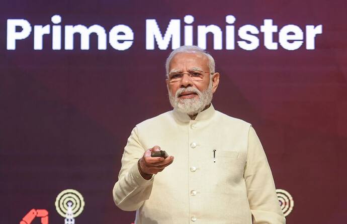 PM मोदी फिर 'दिव्य हिमाचल' को देंगे कई बड़ी सौगातें, सामाजिक-धार्मिक उत्सवों में बढ़-चढ़कर होते रहे हैं शामिल