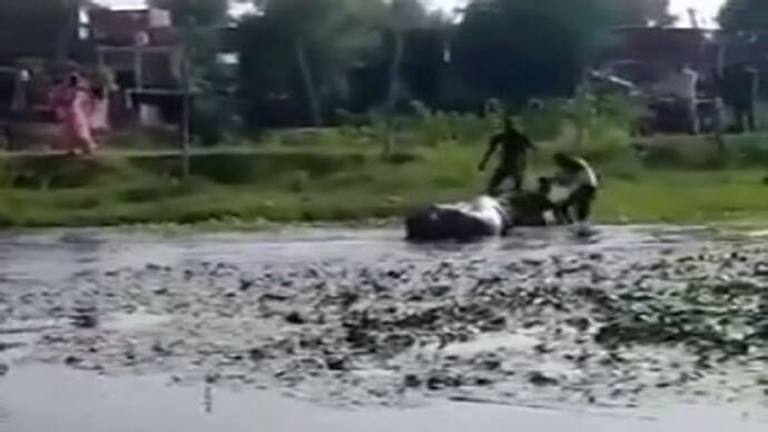 तालाब में डुबो-डुबोकर महिलाओं की पिटाई फिर सड़क पर घसीटा, लखनऊ में दबंगों के कहर का वीडियो हुआ वायरल