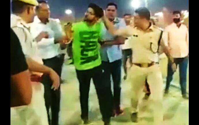 कोटा मेले में क्यों हो गई युवक और पुलिस की रेस, सोशल मीडिया में वायरल हो रहा ये गजब वीडियो