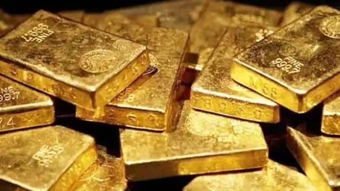 61 किलो सोना से बनाया था चार महिलाओं ने अपना बेल्ट, मुंबई एयरपोर्ट पर जांच हुई तो...