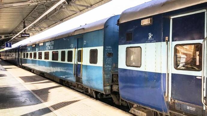 Indian Railways: 17 अक्टूबर को कैंसिल रहेंगी 150 ट्रेनें, यहां देखें पूरी लिस्ट