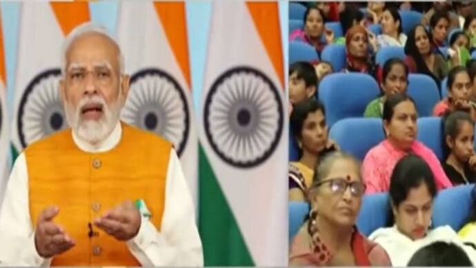PM नरेंद्र मोदी ने की गुजरात में PMJAY-MA योजना आयुष्मान कार्ड के वितरण की शुरुआत 