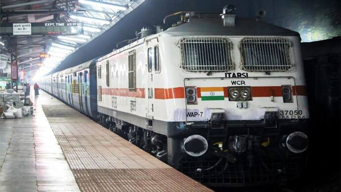 Indian Railways: 19 अक्टूबर को रद्द हुईं 149 ट्रेनें, यात्रा से पहले चेक कर लें पूरी लिस्ट 