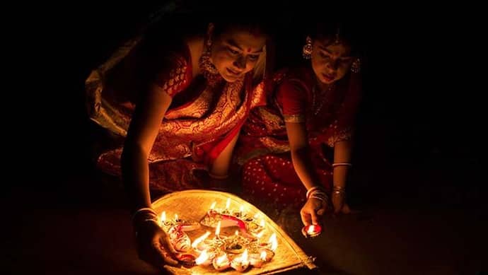 Diwali Puja 2022: जानिए लक्ष्मी पूजा में कितने दीपक जलाना चाहिए और क्यों?