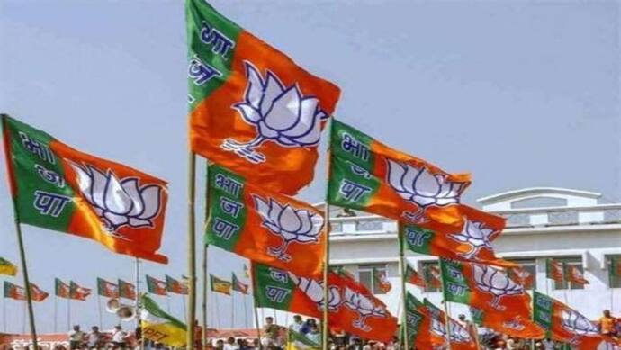 हिमाचल प्रदेश विधानसभा चुनाव: भाजपा ने जारी की बाकी बचे 6 प्रत्याशियों की लिस्ट, 2 विधायकों के टिकट कटे