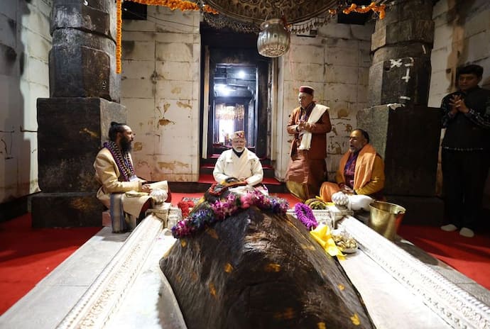 प्रधानमंत्री नरेंद्र मोदी ने किए केदारनाथ और बद्रीनाथ के दर्शन, जानें इन मंदिरों का इतिहास और रोचक बातें