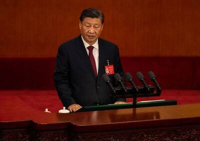 शी जिनपिंग के पिता को पार्टी से निकाल जेल में किया गया था बंद, जानें कैसे बने चीन के सबसे ताकतवर नेता