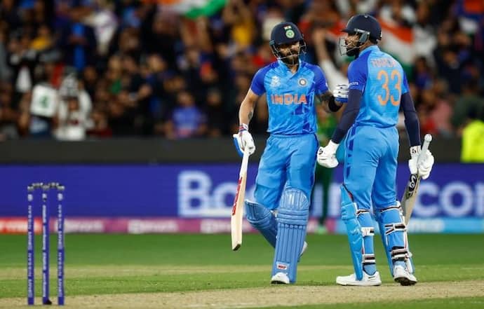 भारत की पाकिस्तान पर रोमांचक जीत: जानें वे दो चमत्कारी ओवर जिसमें भारत ने तोड़ दी पाकिस्तान की उम्मीदें 