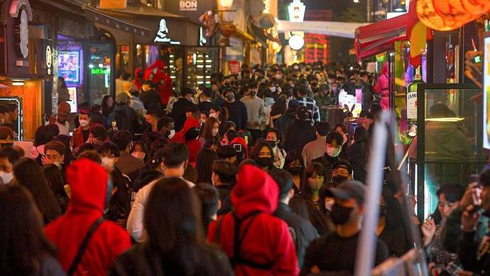 दक्षिण कोरिया में हैलोवीन उत्सव में 'मौत' का तांड़व, तड़प-तड़प कर कम से कम 146 लोगों की मौत