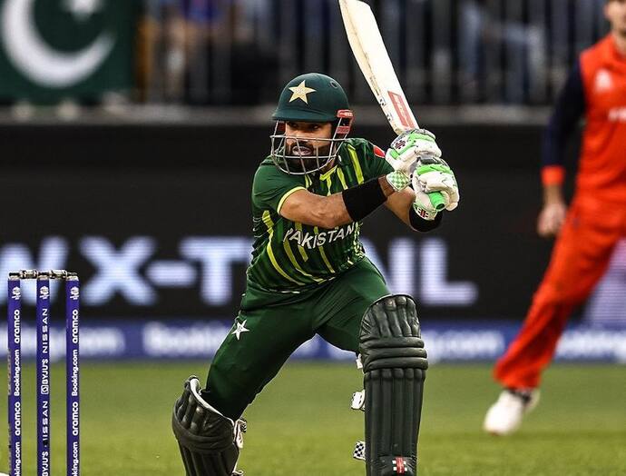T20 World Cup: पाकिस्तान के हाथ लगी पहली जीत, नीदरलैंड को 37 गेंद पहले 7 विकेट से हराया, रनरेट भी सुधारा